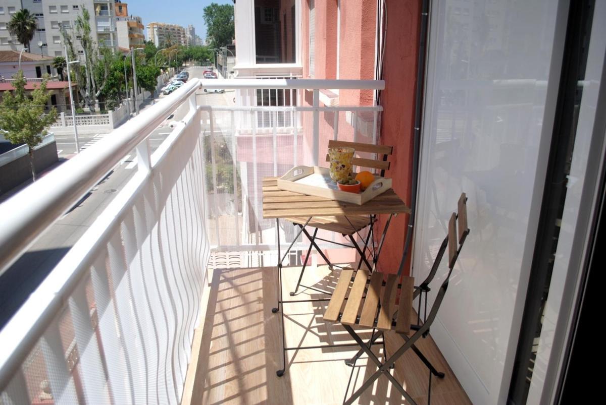 Aparatamento Barraques Gandia Playa Para 3-4 Personas 150 Metros De La Playa 外观 照片